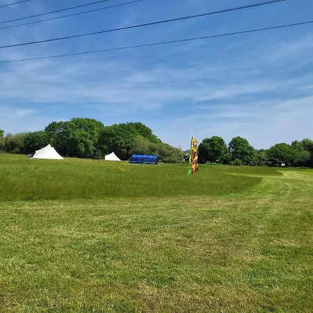 Dorset Glamping Fields Hotell Corfe Mullen Eksteriør bilde