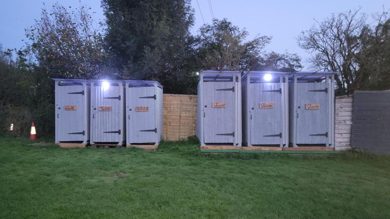 Dorset Glamping Fields Hotell Corfe Mullen Eksteriør bilde