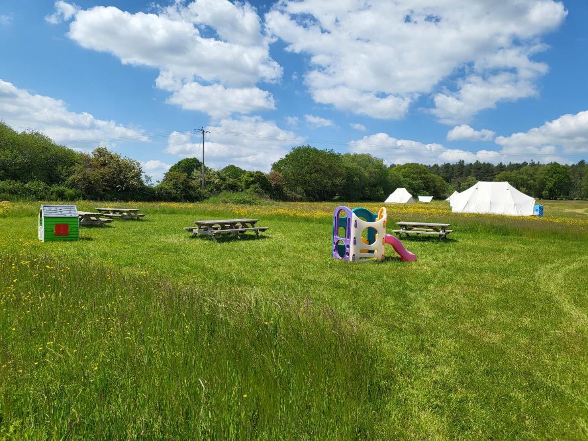 Dorset Glamping Fields Hotell Corfe Mullen Eksteriør bilde